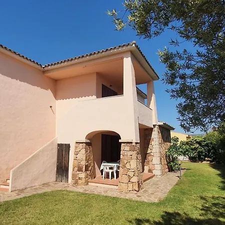 Iss Travel, Le Carrube Two Bedrooms With Air Conditioning San Teodoro (Sardinia)