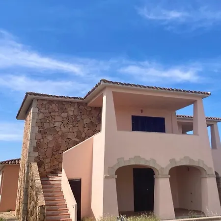 Iss Travel, Le Carrube Two Bedrooms With Air Conditioning San Teodoro (Sardinia)