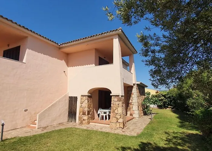 Iss Travel, Le Carrube Two Bedrooms With Air Conditioning San Teodoro (Sardinia)