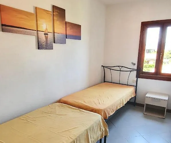 Iss Travel, Le Carrube Two Bedrooms With Air Conditioning Σπίτι διακοπών San Teodoro (Sardinia)