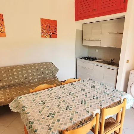 Iss Travel, Le Carrube Two Bedrooms With Air Conditioning Ferienhaus *